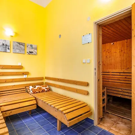 Pensjonat - Restaurant Atrium 3*