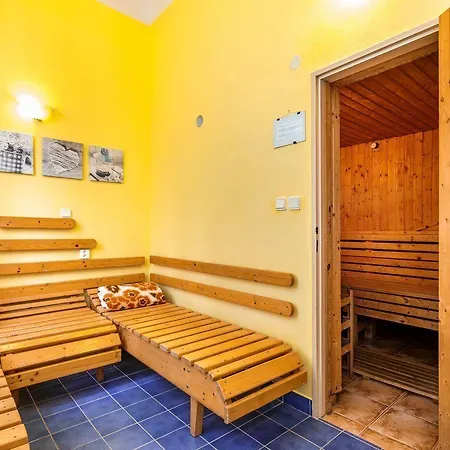 Pensjonat - Restaurant Atrium 3*