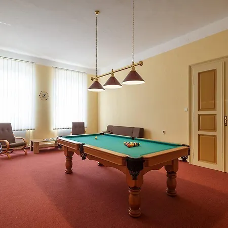 - Restaurant Atrium 3*