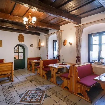 - Restaurant Atrium Πανσιόν 3*