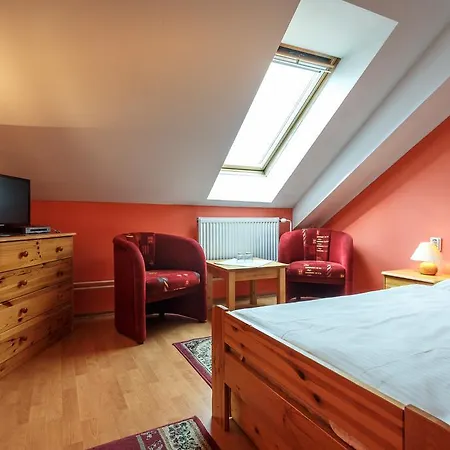 - Restaurant Atrium 3*